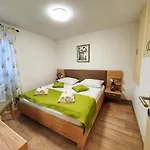 Komfortables Mit Whirlpool, Pool, Klima, Privater Terrasse - Nur 5 Km Bis ポレッチ