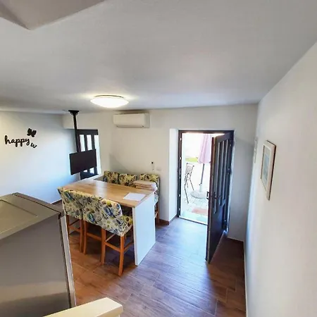 Komfortables Mit Whirlpool, Pool, Klima, Privater Terrasse - Nur 5 Km Bis Appartement *